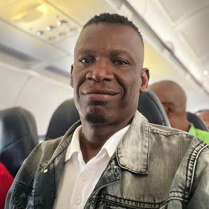 Meet your Posher, Emmanuel